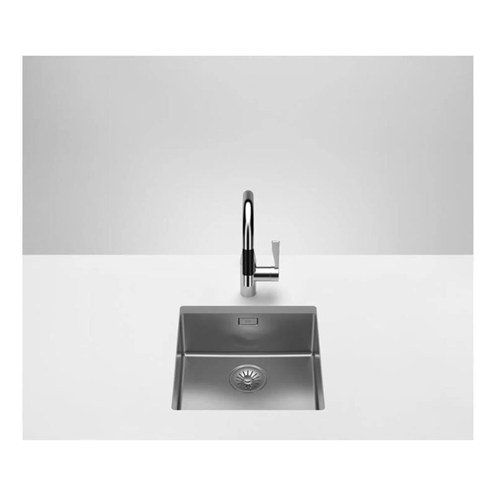 Dornbracht Unterbaubecken Küchenbecken Aus Edelstahl Poliert (40x40 Cm) 3 Dornbracht Unterbaubecken Küchenbecken Aus Edelstahl Poliert (40x40 Cm)