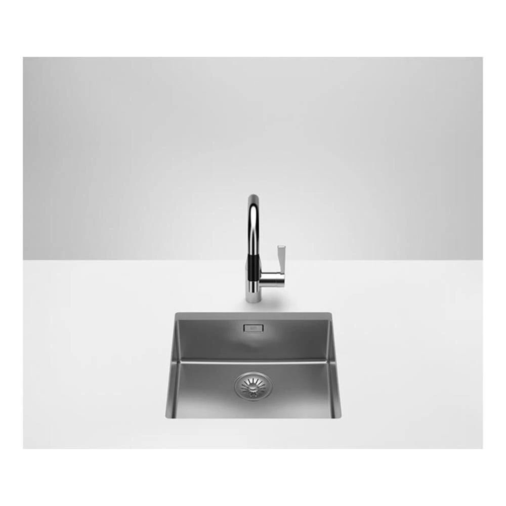 Dornbracht Unterbaubecken Küchenbecken Aus Edelstahl Poliert (45x40 Cm) 3 Dornbracht Unterbaubecken Küchenbecken Aus Edelstahl Poliert (45x40 Cm)